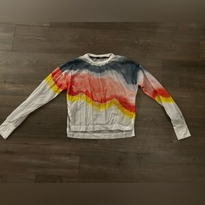 Nike White Long-Sleeve Crop Top with Navy, Red and Yellow Wave